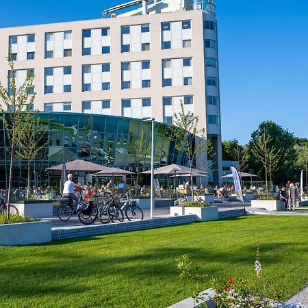 Best Western Plus Flatonia Exterior foto