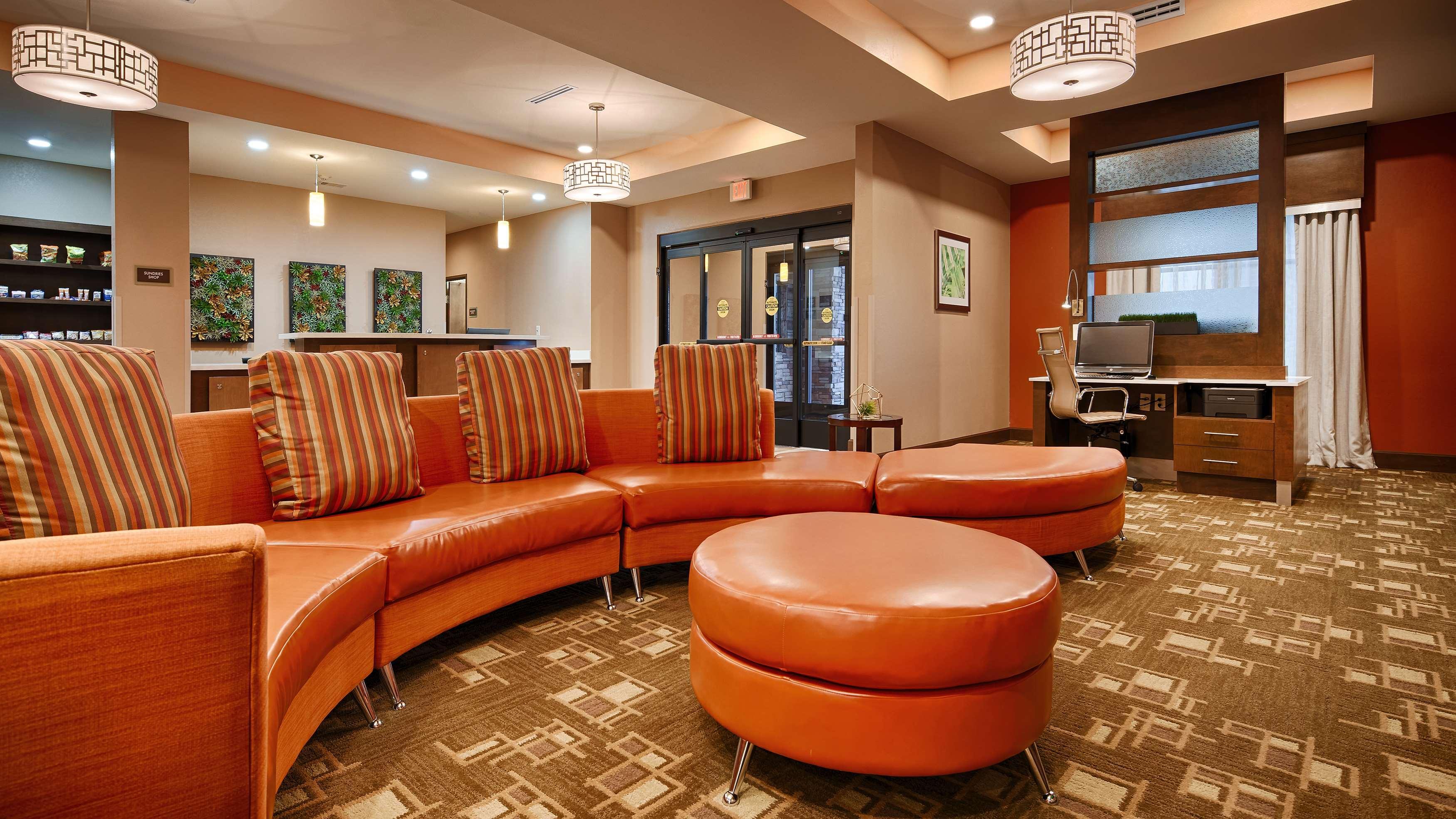 Best Western Plus Flatonia Exterior foto