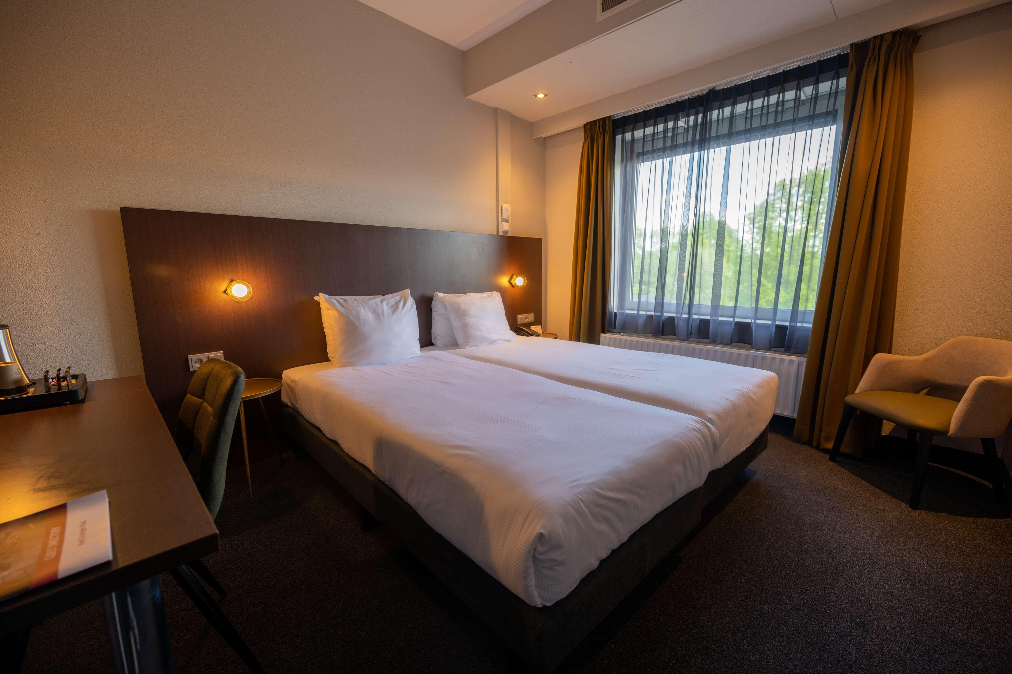 Best Western Plus Flatonia Exterior foto
