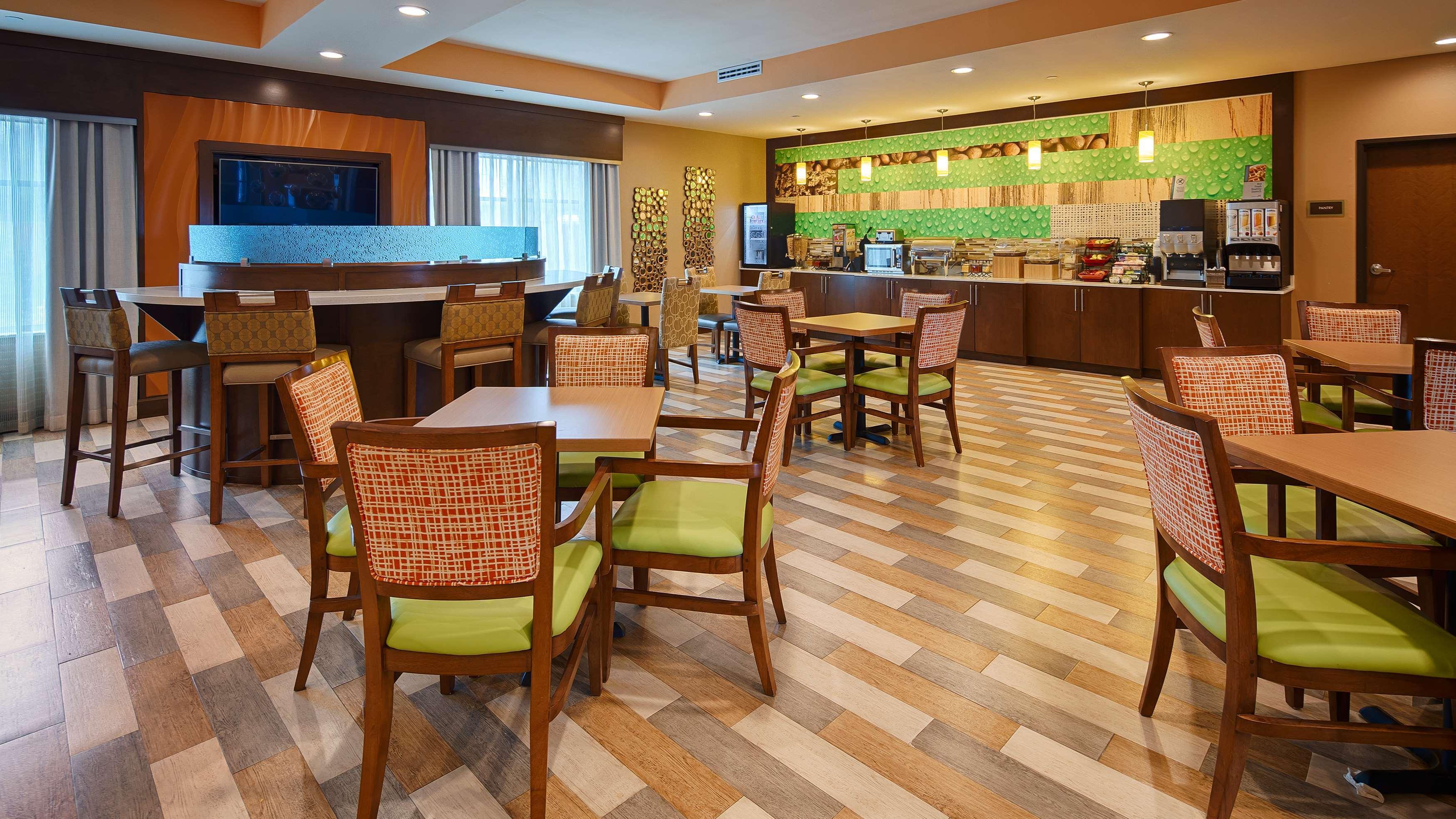 Best Western Plus Flatonia Exterior foto