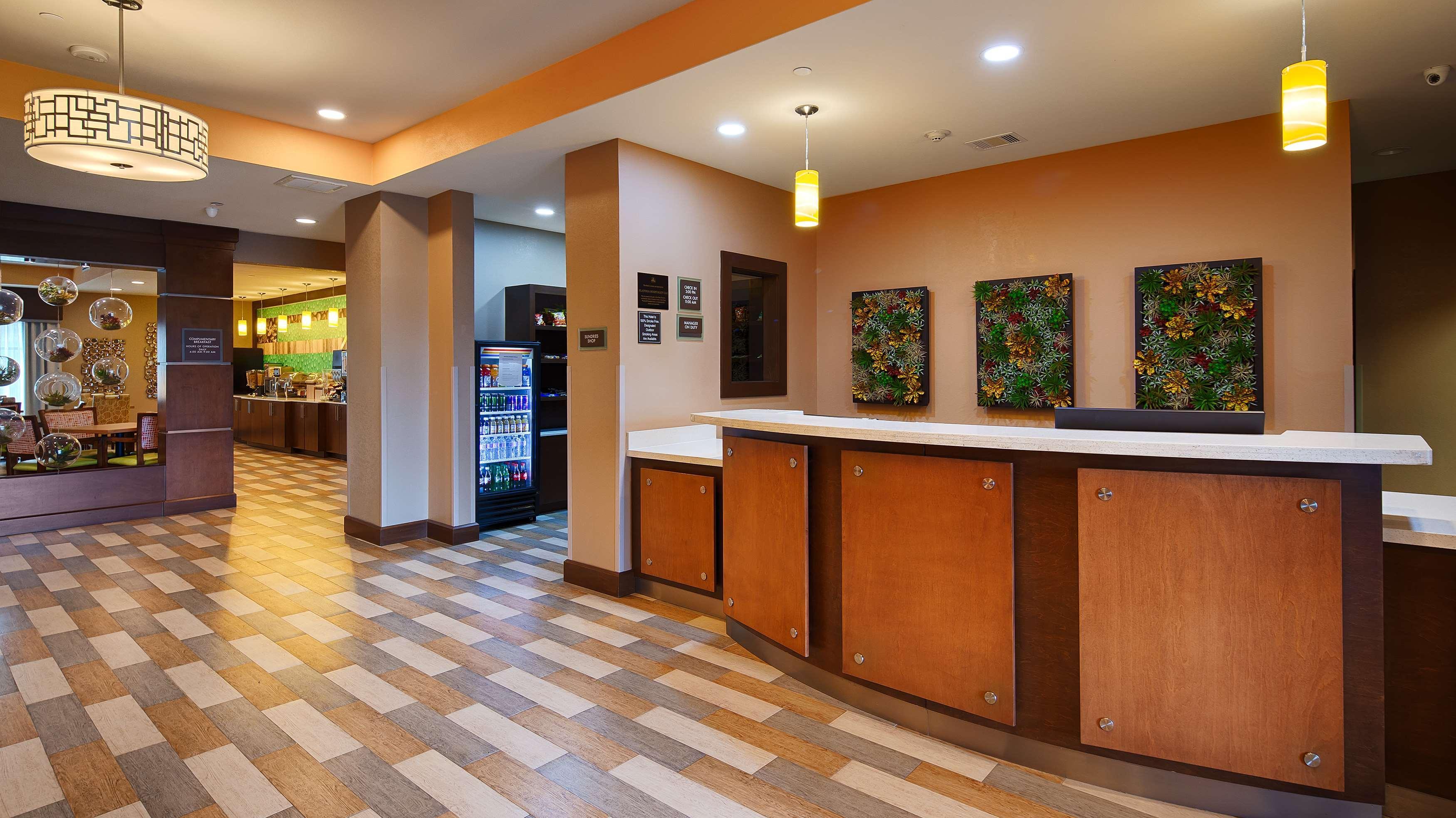 Best Western Plus Flatonia Exterior foto